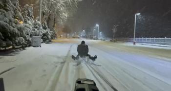 Karda şambrelle kaydı