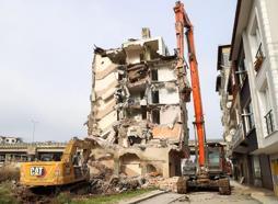 Canik'te depreme dayanıksız 2 bin 864 bağımsız birime neşter