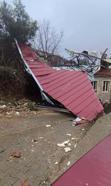 Aydın'da fırtına çatıyı uçurdu; 2 ev zarar gördü