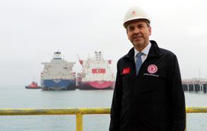 Bakan Bayraktar: Önümüzdeki 2 yılda 200 milyon metreküplük gazı gemilerle alır hale geleceğiz