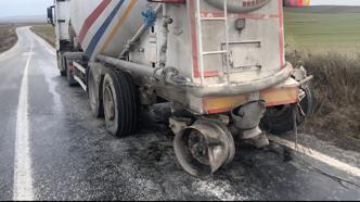 Çorum'da TIR ile otomobil çarpıştı: 4 yaralı