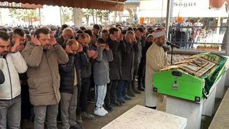 Antalya’daki kazada ölen Erdi, son yolculuğuna uğurlandı