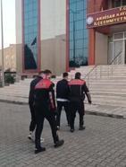 Akhisar'da motosikletli polisler bir ayda aranan 22 kişiyi yakalandı