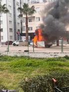 Ceyhan'da seyir halindeki otomobil yandı: 3 hafif yaralı