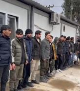 Sakarya'da 20 kaçak göçmen yakalandı: 2 tutuklama