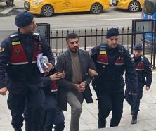 Tartıştığı arkadaşını 7 bıçak darbesiyle öldüren şüpheli tutuklandı