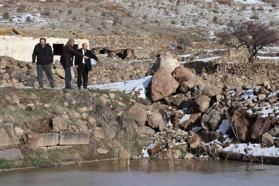 Erciyes'in eteklerinde heyelan riski nedeniyle taşınan mahalledeki bin yıllık havuz tahrip edildi