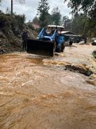 Köyceğiz'de sağanak; evleri su bastı, dereler taştı