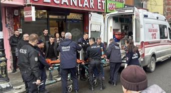 Kasapta elini kaptırdığı kıyma makinesiyle hastaneye götürüldü