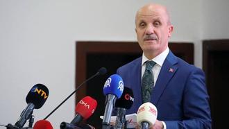 YÖK Başkanı Özvar: Vakıf üniversitelerinde de kontenjanlar düşürülecek