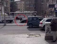 Diyarbakır'da 3 kişinin yaralandığı silahlı kavga kamerada