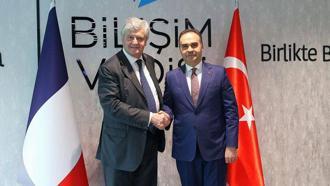 Bakan Kacır, Fransa Dış Ticaret Bakanı Forissier ile görüştü