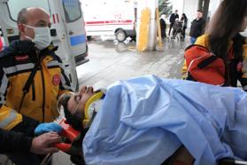 Çalıştığı inşaatın asansör boşluğundan düşen işçi yaralandı