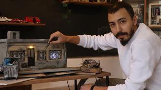 Maketlere hatıraları sığdırıyor