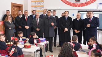 Bakan Tekin, Erzurum'da 12 derslikli okulun açılışını yaptı