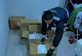 Evlerinden 230 bin hap çıkan anne-oğula gözaltı