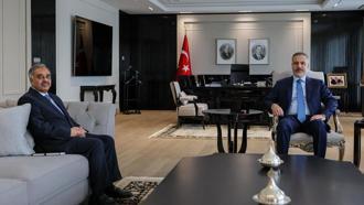 Bakan Fidan, D-8 Genel Sekreteri Büyükelçi Mahmood ile görüştü