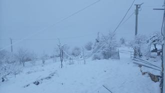 Silvan’da 3 yerleşim yerinin yolu kardan kapandı