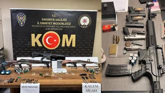 Atölyeye çevrilen evde kalem görünümlü silahlar ele geçirildi