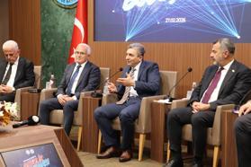 Vali Şahin, Kumluca'da gençlerle bir araya geldi