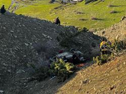 Siirt’te otomobil şarampole devrildi: 1 ölü, 1 yaralı