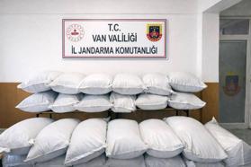 Van'da 3 milyon 150 bin TL değerinde kaçak gıda ele geçirildi
