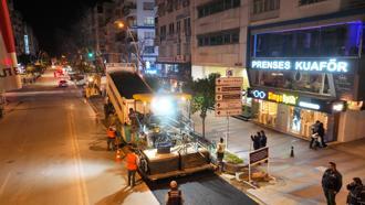 Güllük Caddesi’nde yol bakım ve onarım çalışması
