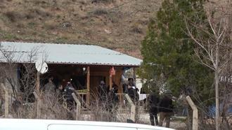 Camı kırılarak girilen evde ölü bulundu