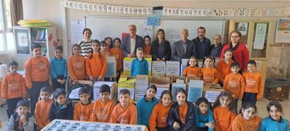 Defne’de “Küçük Ellerden Büyük İyilik” projesi gerçekleştirildi