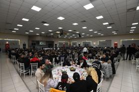 Osmangazi Belediyesi’nden Emek’te gönül sofrası