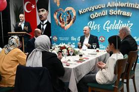 Osmaniye’de koruyucu aileler iftar sofrasında buluştu