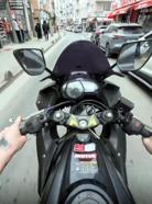 Tek tekerlek üzerinde ilerleyen motosikletin sürücüsüne 71 bin lira ceza