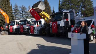 Özel idareye 16 yeni araç