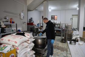 Mersin’de merdiven altı pasta imalathanesine baskın