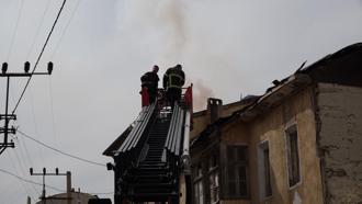 Baca yangını korkuttu