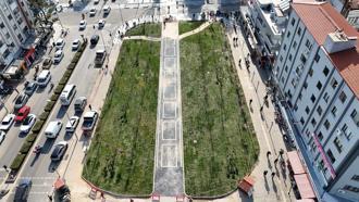 Muğla'da yıkılan Orgeneral Mustafa Muğlalı İşhanı alanında çevre düzenlemesi