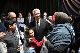 Mansur Yavaş, şehit yakınları ve gazilerle iftarda buluştu