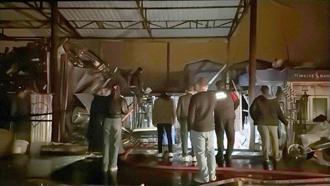 Konya'da dolap imalathanesi yandı