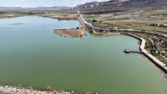 Gercüş’te etkili olan yağışlarla Kırkat Göleti’nde su seviyesi yükseldi