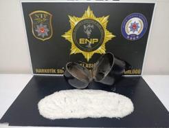 Otobüste bulunan uyuşturucuya 1 tutuklama