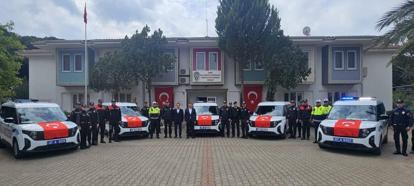 Serik İlçe Emniyet Müdürlüğü’ne 5 yeni araç