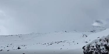 Ağrı Dağı’nda kaybolan kadın dağcı için arama kurtarma çalışması başlatıldı