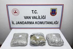 Van'da arazide 4 kilo skunk ele geçirildi
