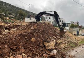 Toroslar Belediyesi kırsalda ulaşım güvenliğini artırıyor