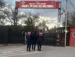 Akrabasının kimliğini kullanan firari hükümlü yakalandı