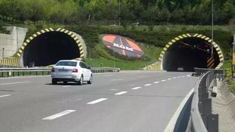 Bayram tatillinde Bolu Dağı Tüneli'nden 331 bin 321 araç geçti