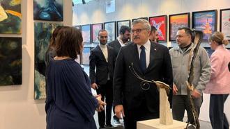 AK Parti'li Yayman'dan 'ArtAnkara 12'nci Uluslararası Çağdaş Sanat Fuarı'na ziyaret