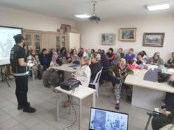 Edirne’de SODAM kursiyerlerine uyuşturucuyla mücadele semineri