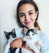 Köpekten kaçarken kamyonun çarpmasıyla hayatını kaybeden Mahra mezarı başında anıldı