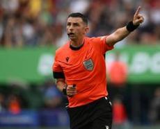 Kosova - Türkiye maçını Michael Oliver yönetecek